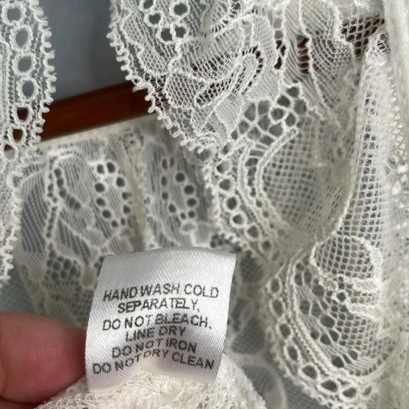 SIGNATURE8 Lace Bralette Crop Top Ivory Keyhole Open Back Stretch Lined Size L - Picture 5 of 8